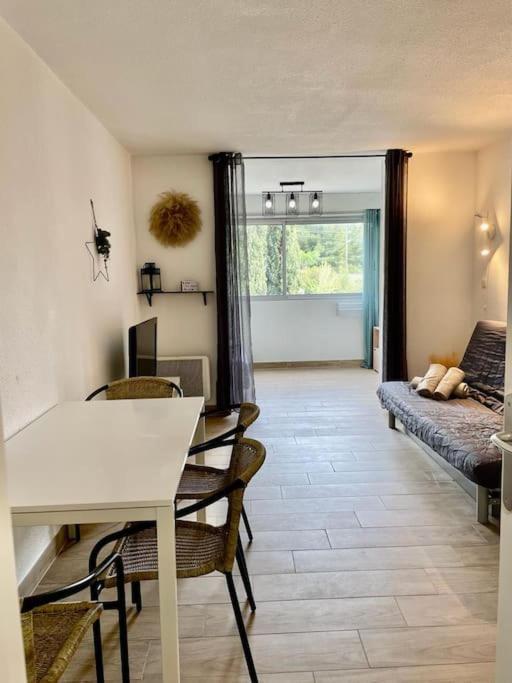 Joli Studio Cosy De 31 M2 Bord De Mer Acces Pmr 4Personnes La Ciotat Dış mekan fotoğraf