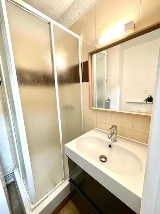 Joli Studio Cosy De 31 M2 Bord De Mer Acces Pmr 4Personnes La Ciotat Dış mekan fotoğraf